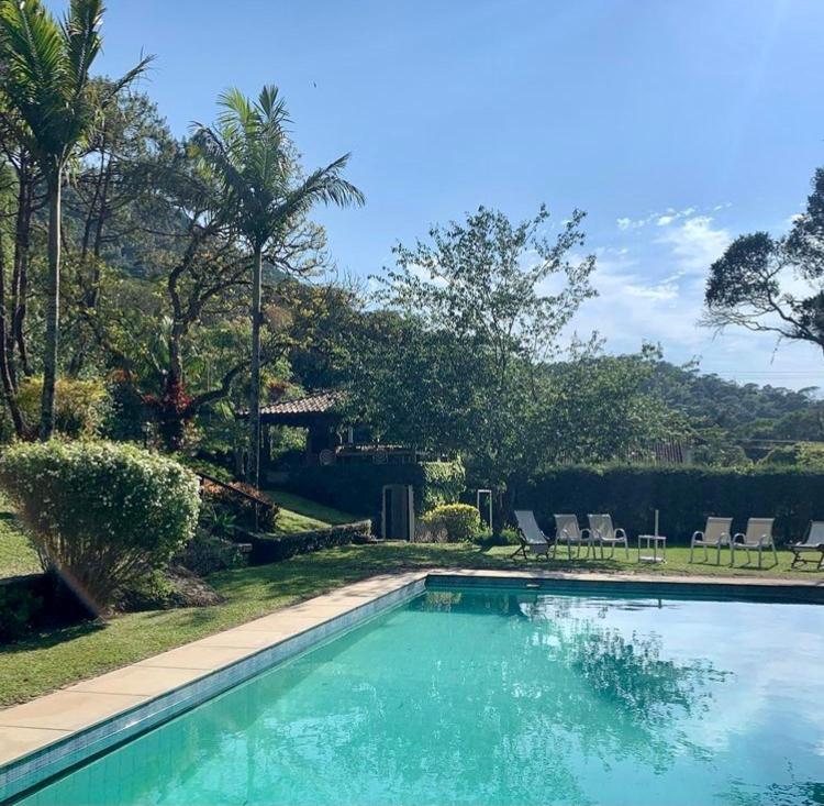 Hotel Pinheiros Do Rocio à Petrópolis Extérieur photo