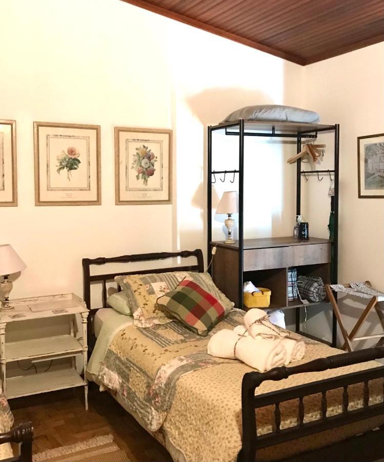 Hotel Pinheiros Do Rocio à Petrópolis Extérieur photo