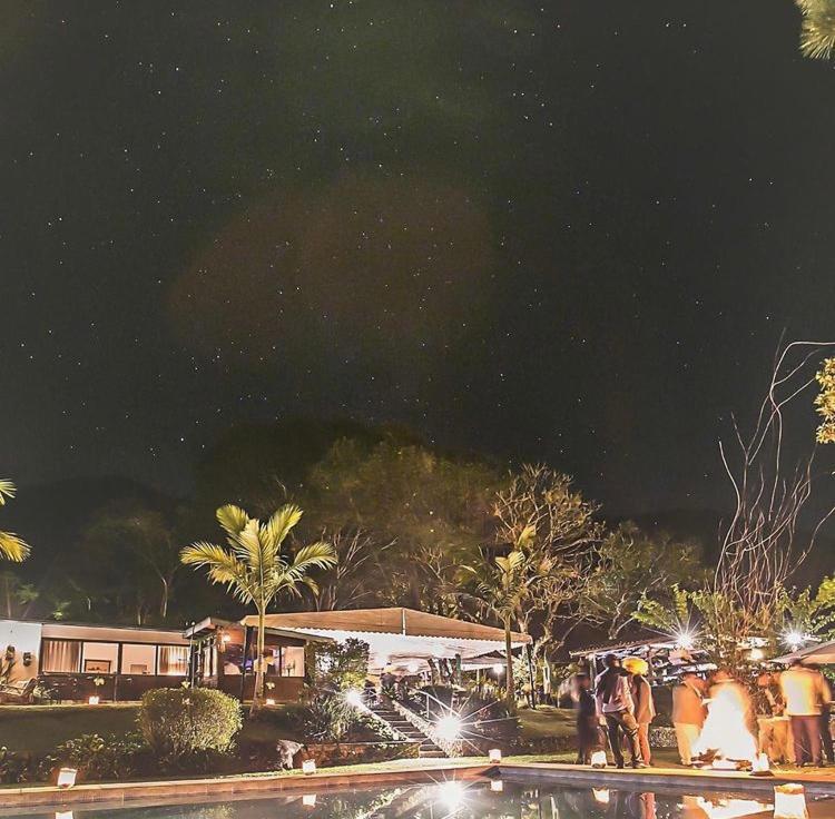 Hotel Pinheiros Do Rocio à Petrópolis Extérieur photo